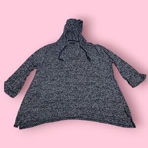 Thin Hooded Sweater